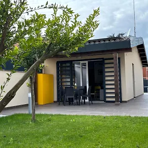 Villino Ancillotto With Garden And Parking Motorcycle Space Villa Roma